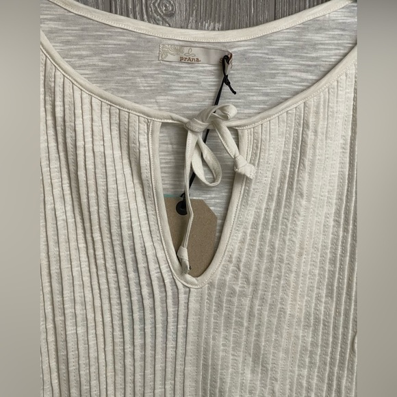 prAna Ocupas Popover Top in‎ Soft White Size S NWT - Picture 4 of 10